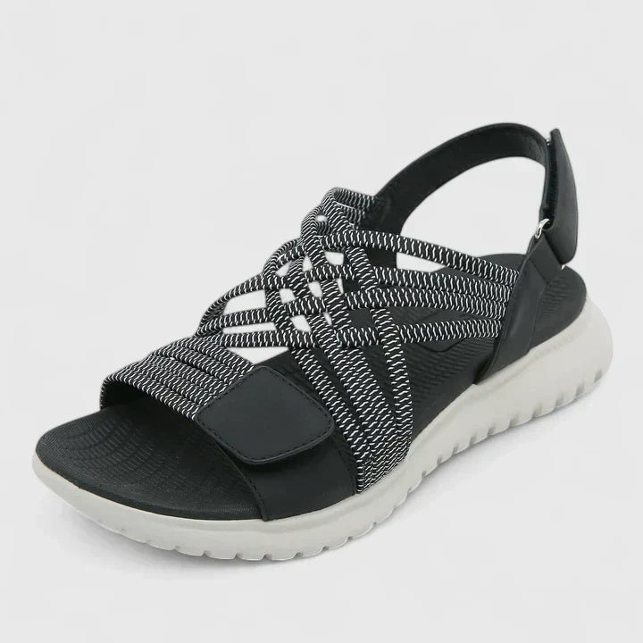 Black / 11