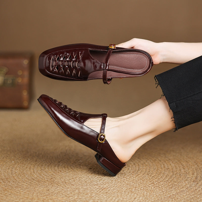 Brown / 12