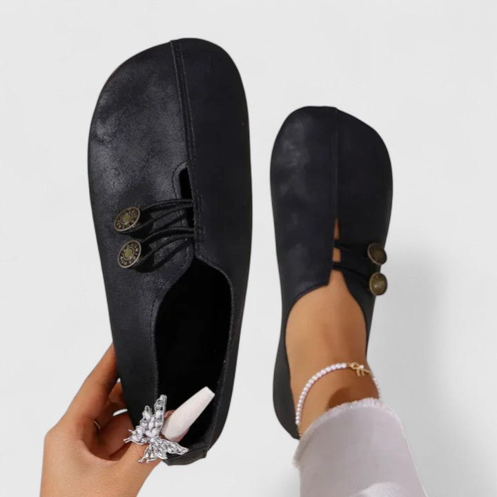Black / 12