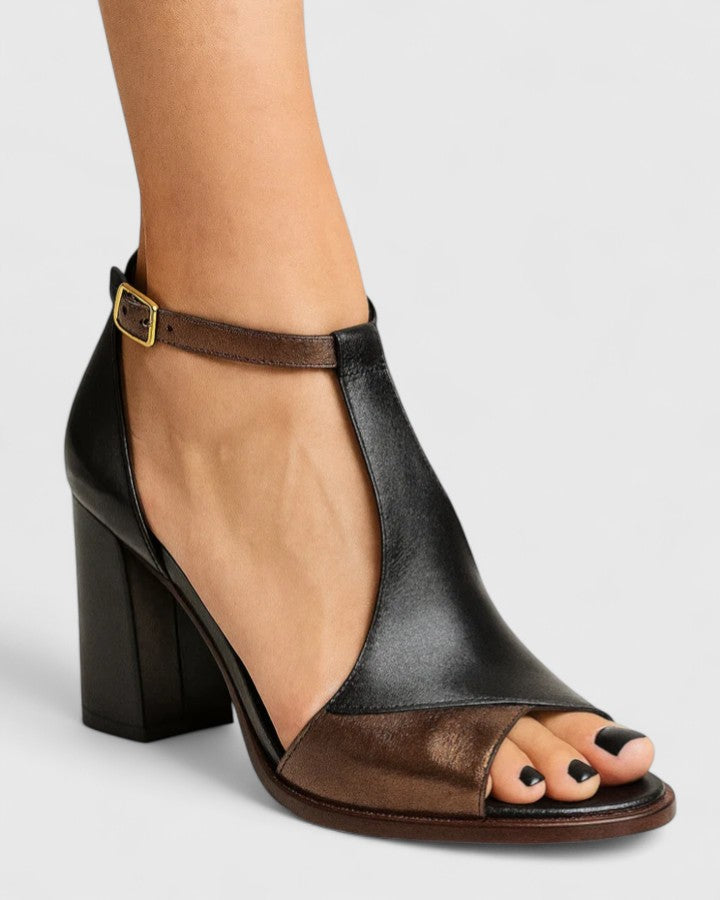 Black / 12